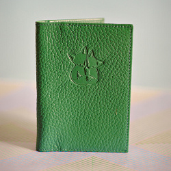 Обложка на паспорт "Лисички" (зеленый, натуральная кожа)