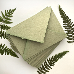 Конверт из бумаги ручного литься "Зеленый"