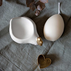 Подставка под яйцо фигурка Курица с яйцом (белый) 