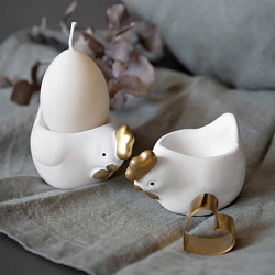 Подставка под яйцо фигурка Курица с яйцом (белый) 