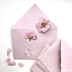 Конверт из бумаги ручного литья "Розовый"